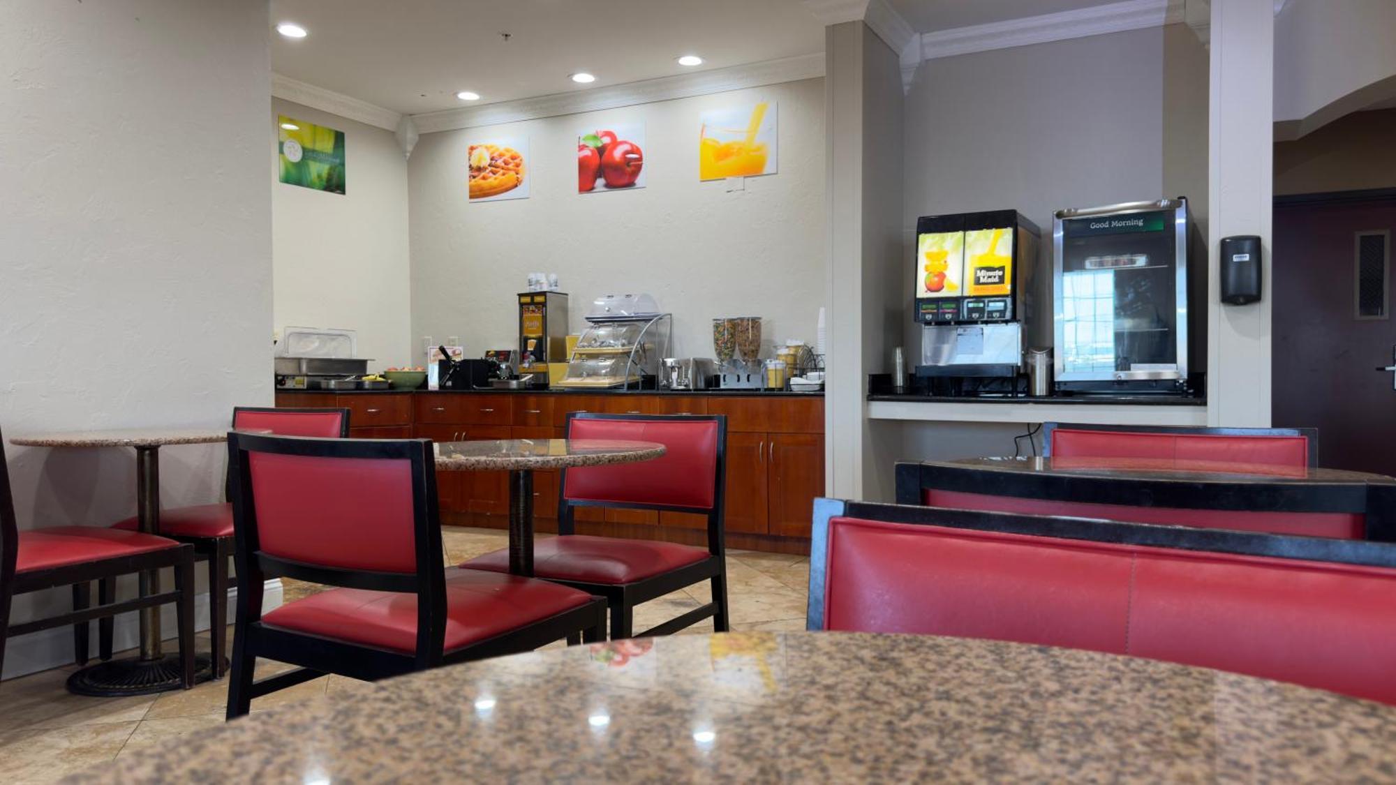 Quality Inn & Suites Mcalester On Hwy 69 & Us 75 Екстериор снимка